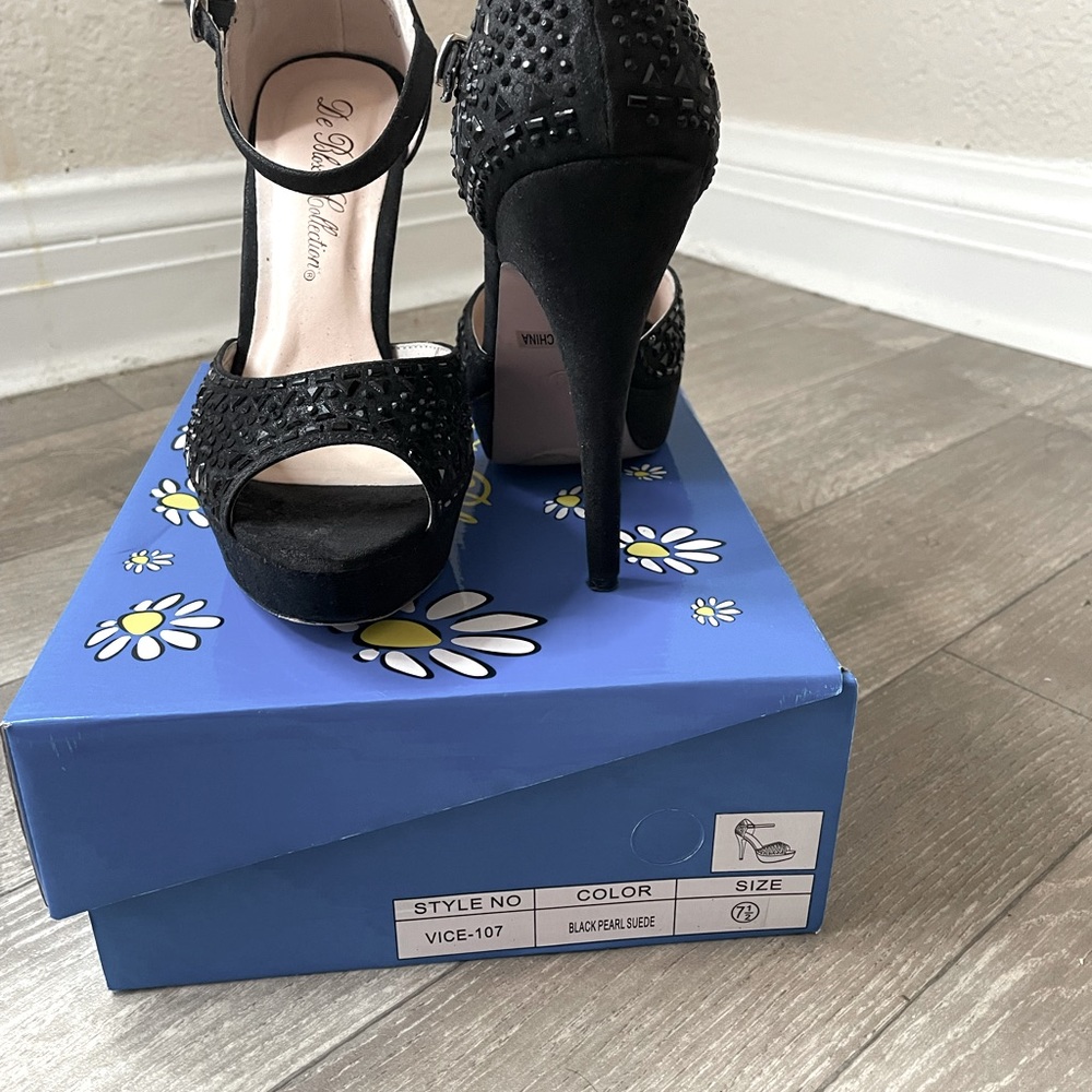 Black sandal high heels